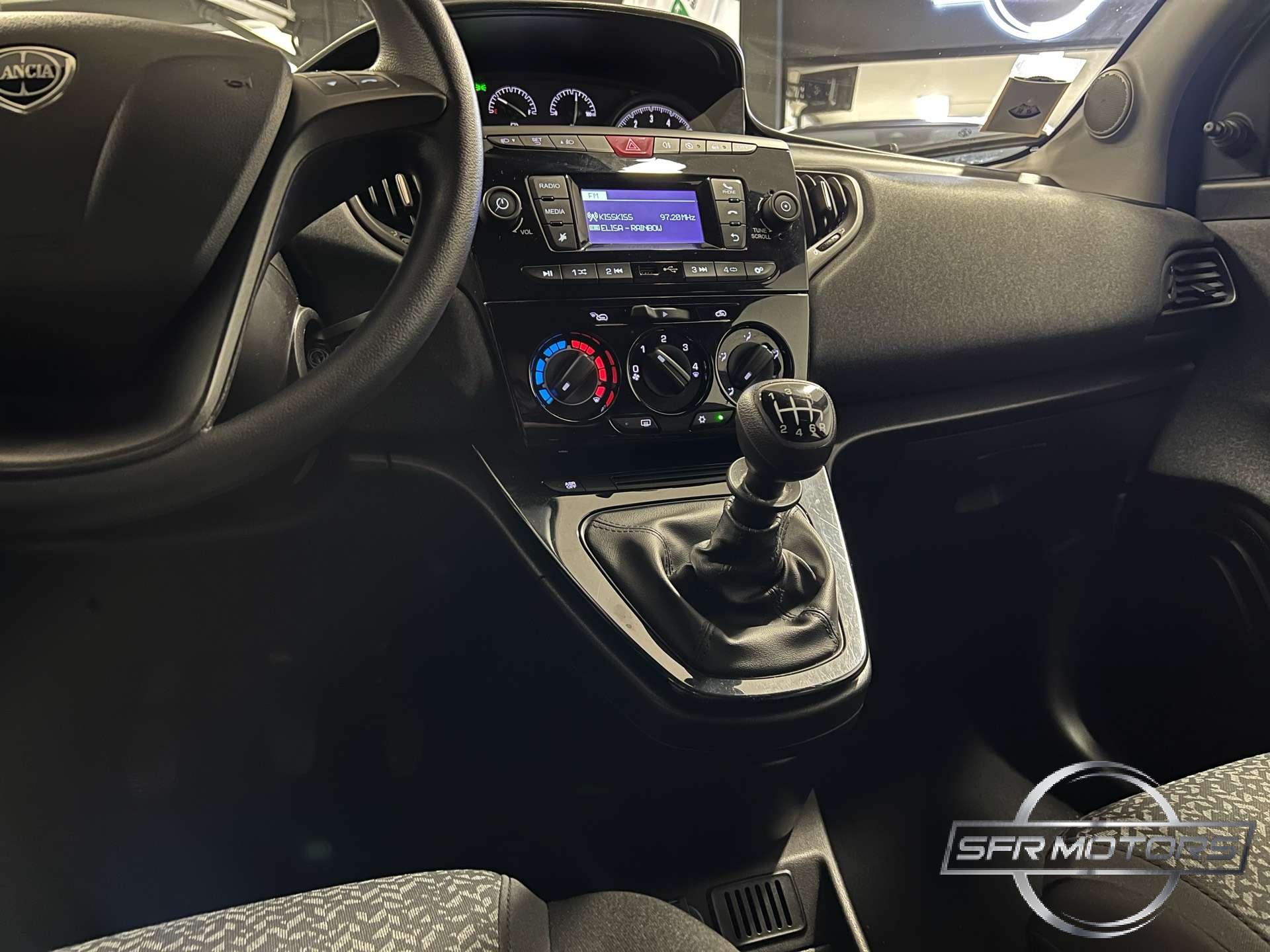 Lancia Ypsilon  Hybrid 1.0 71cv – PREZZO PROMO