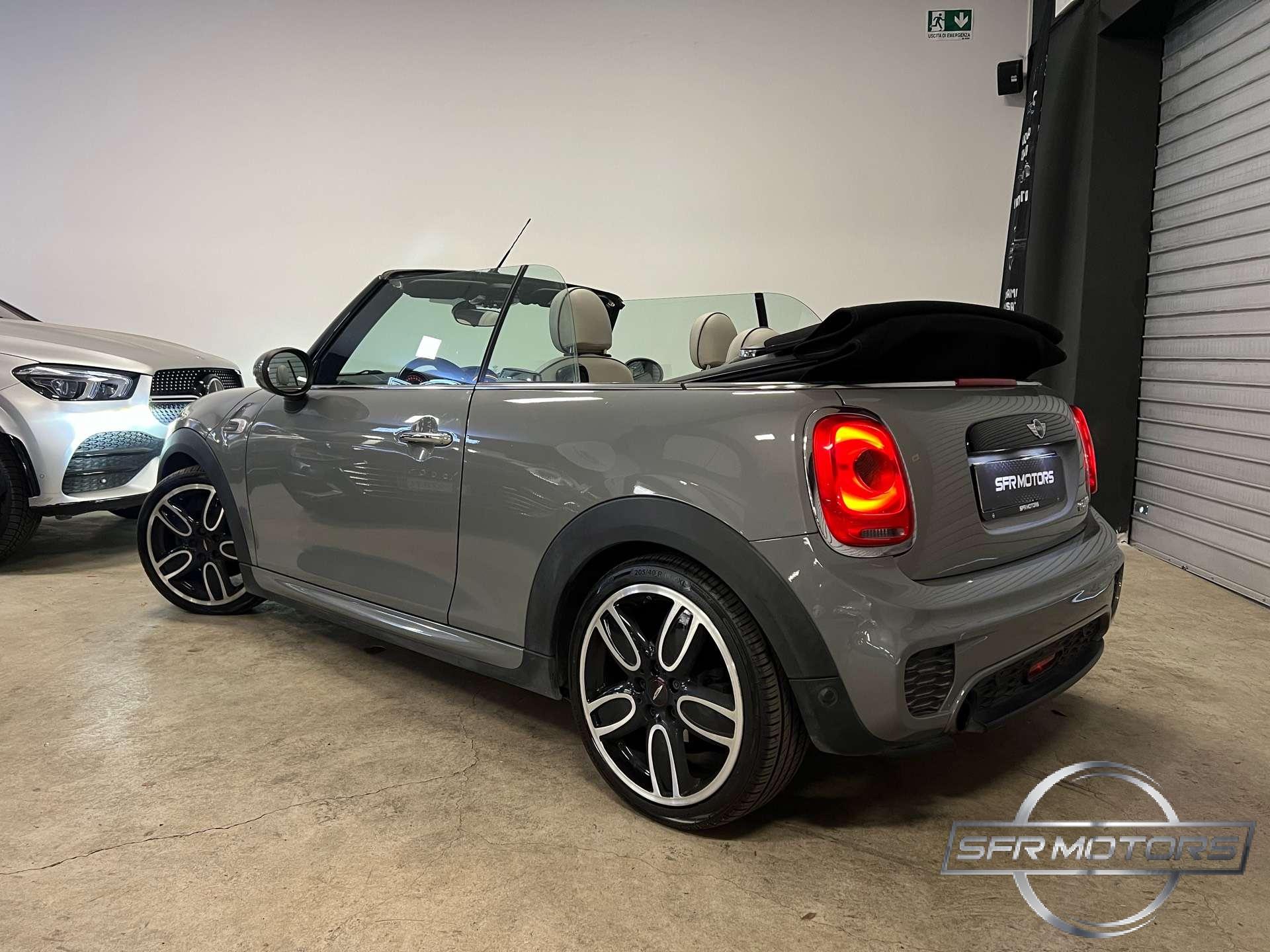 MINI Cooper Cabrio  1.5 136cv allestimento JCW