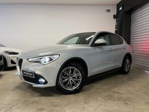 Alfa Romeo Stelvio  Business 2.2 160cv – AUTOCARRO N1 IVA ESPOSTA