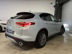 Alfa Romeo Stelvio  Business 2.2 160cv – AUTOCARRO N1 IVA ESPOSTA