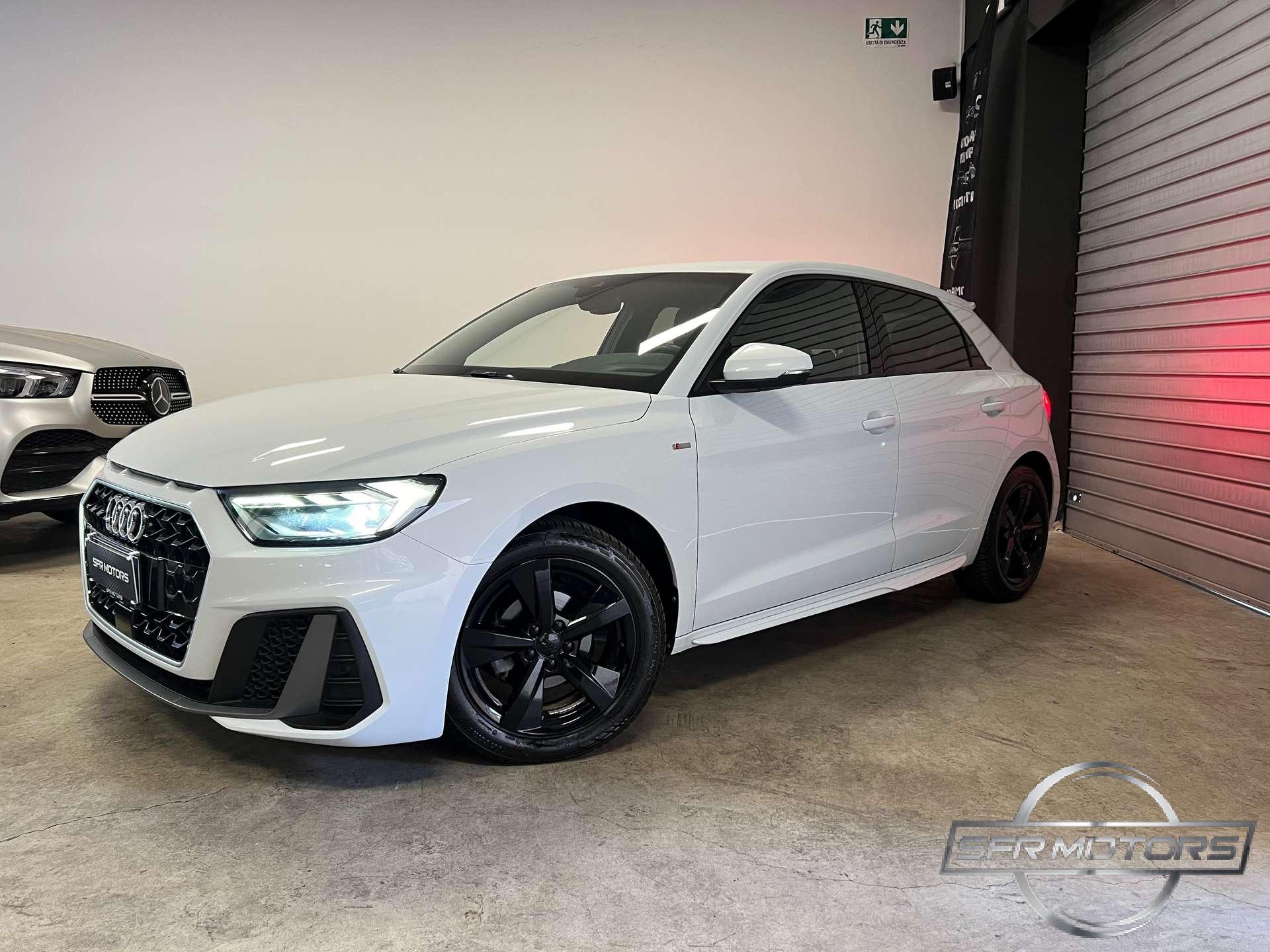 Audi A1  Sportback 25 TFSI 1.0 95cv S line interno esterno