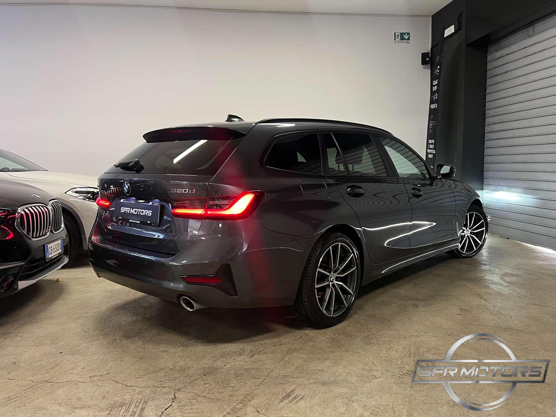 BMW 320  d xdrive Touring 2.0 190cv MHEV – IVA ESPOSTA