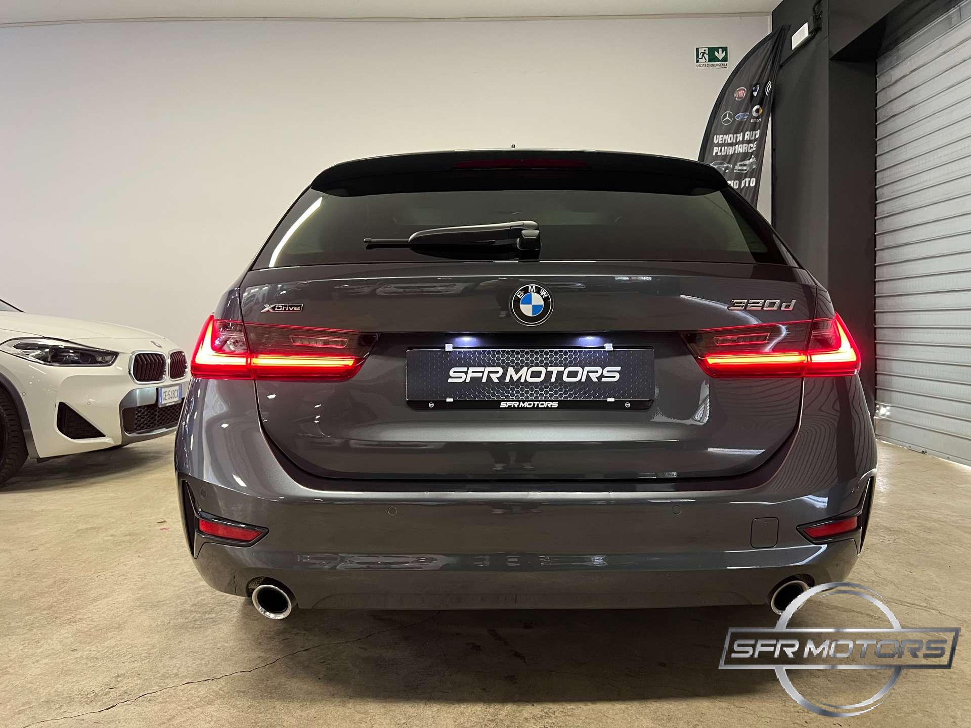 BMW 320  d xdrive Touring 2.0 190cv MHEV – IVA ESPOSTA