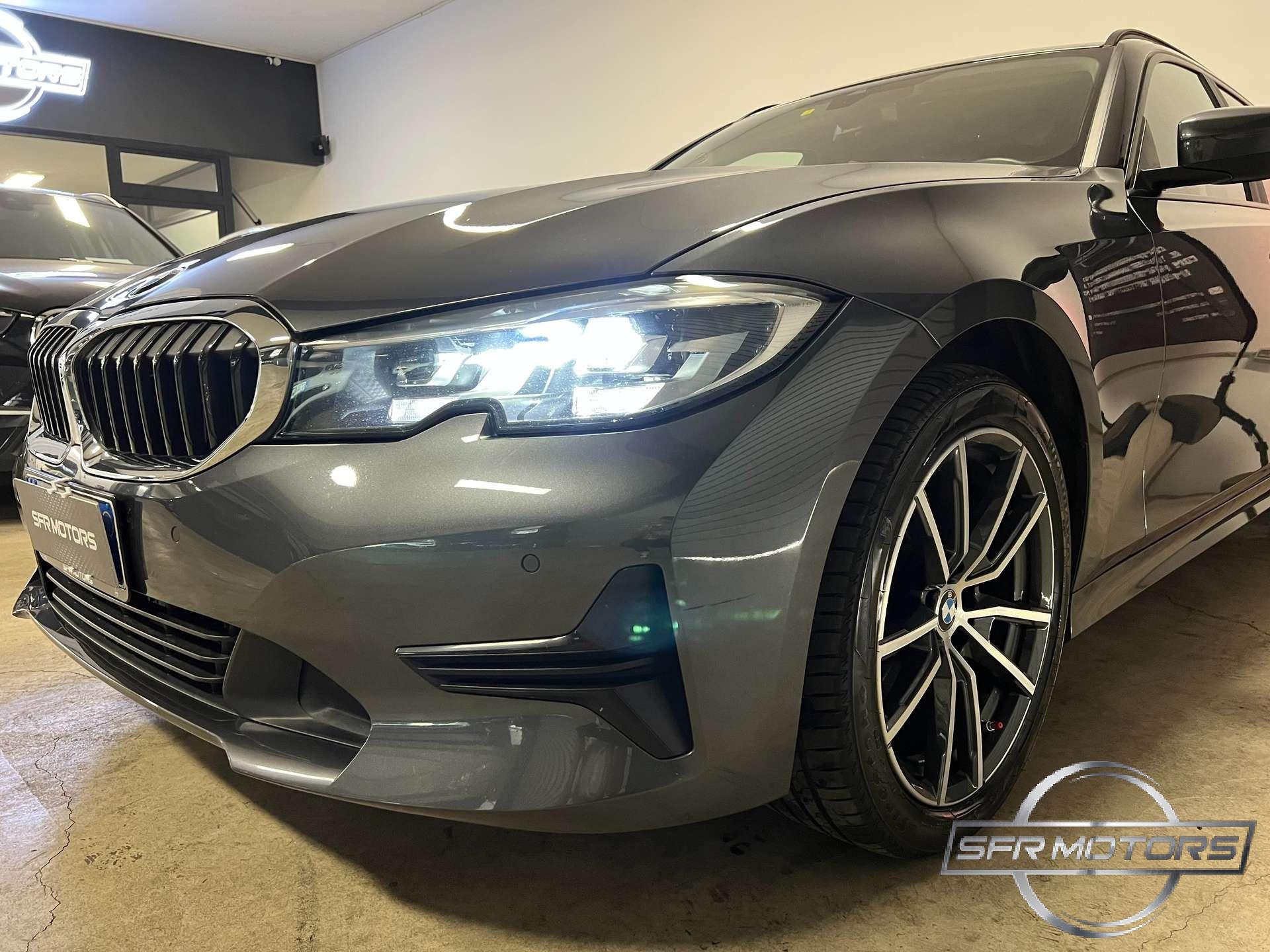 BMW 320  d xdrive Touring 2.0 190cv MHEV – IVA ESPOSTA