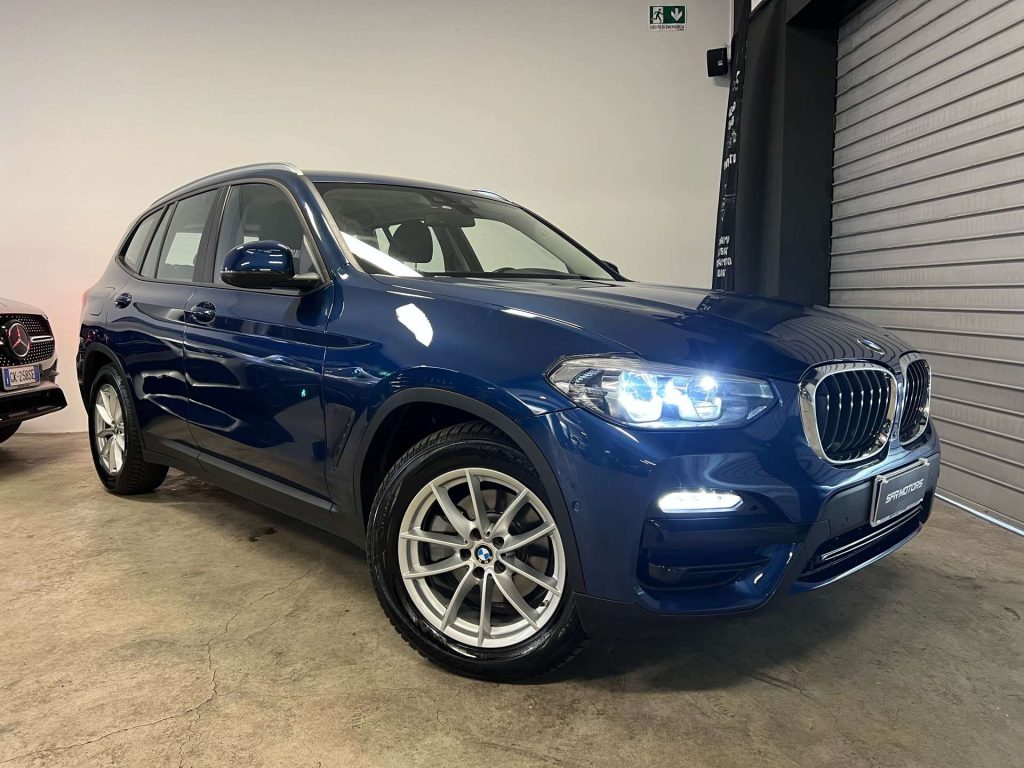 BMW X3  Business Advantage 2.0 190cv xdrive – IVA ESPOSTA