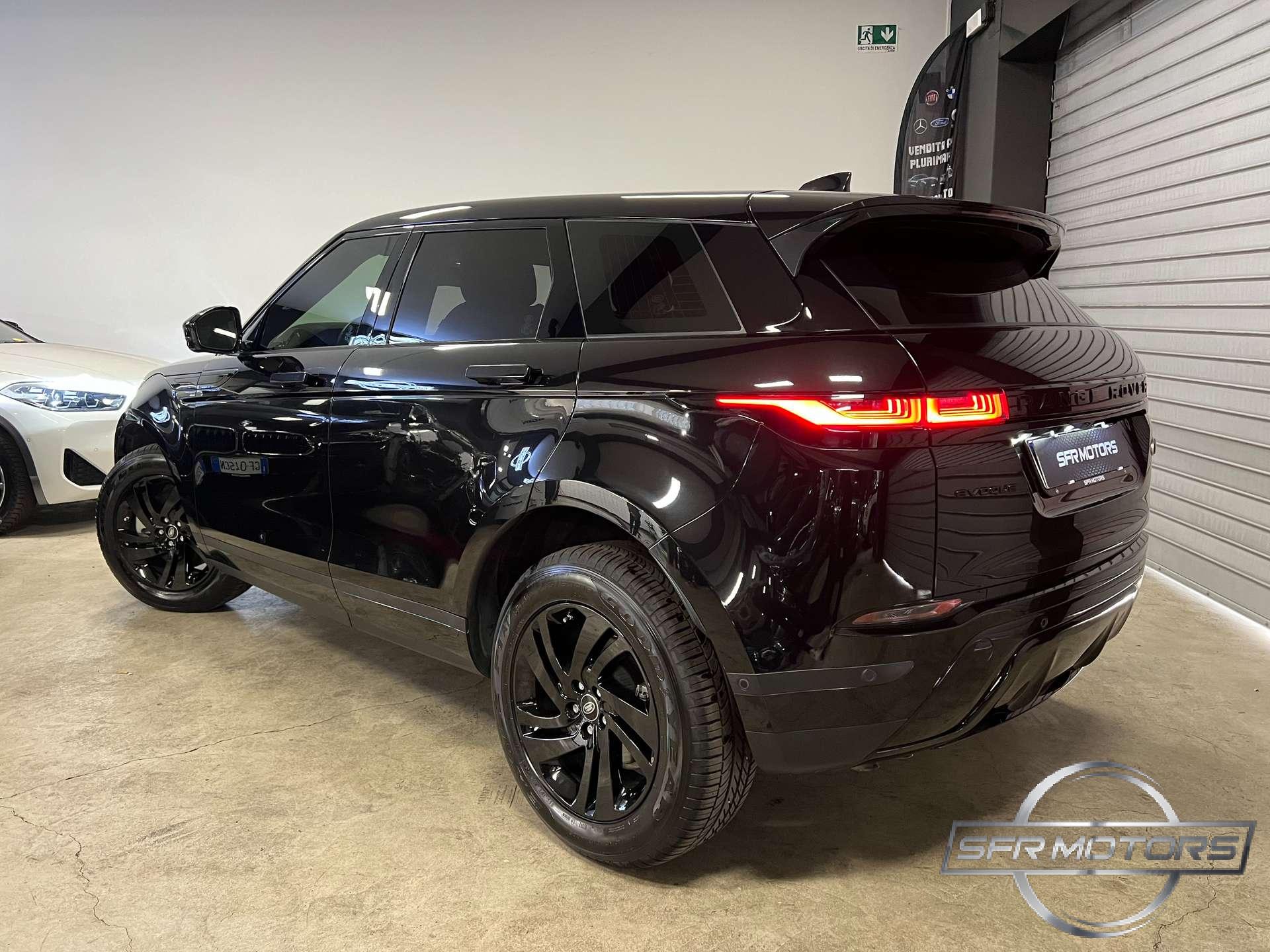 Land Rover Range Rover Evoque  R-Dynamic awd 2.0 163cv i4 mhev