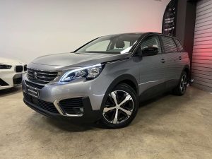 Peugeot 5008  Business 1.5 131cv 7 POSTI – IVA ESPOSTA