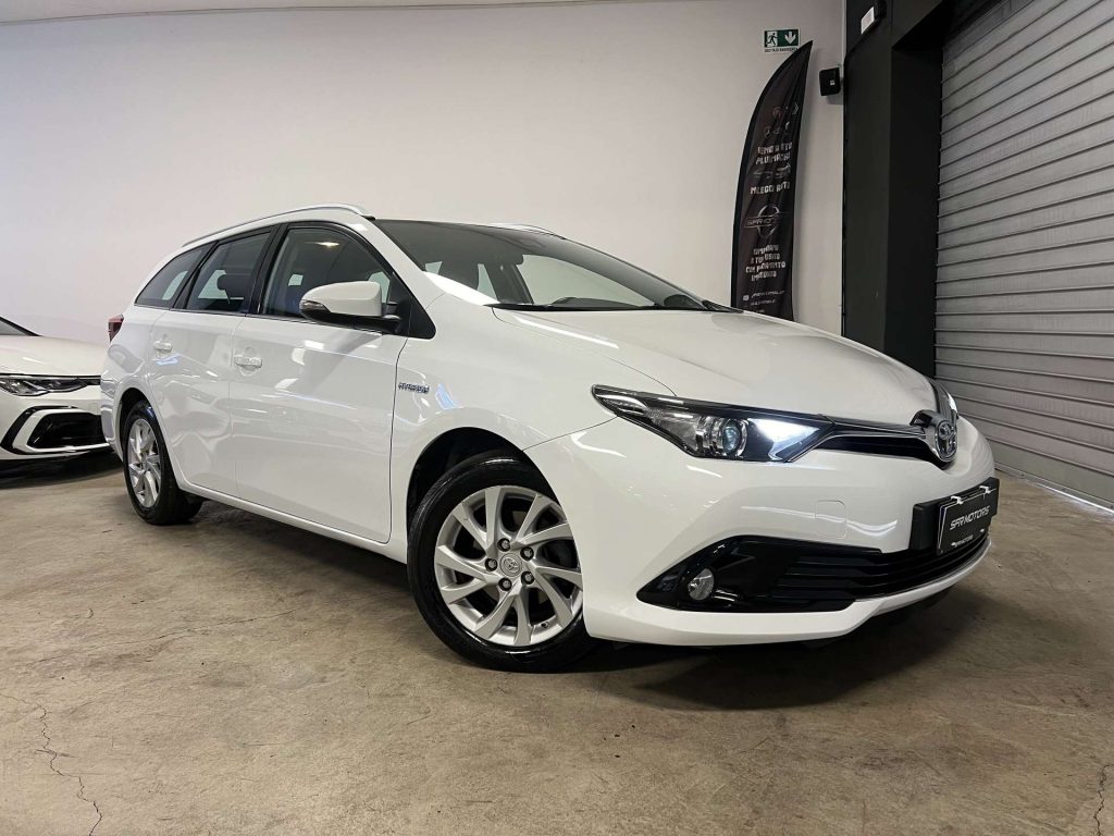 Toyota Auris  Hybrid 1.8 99cv