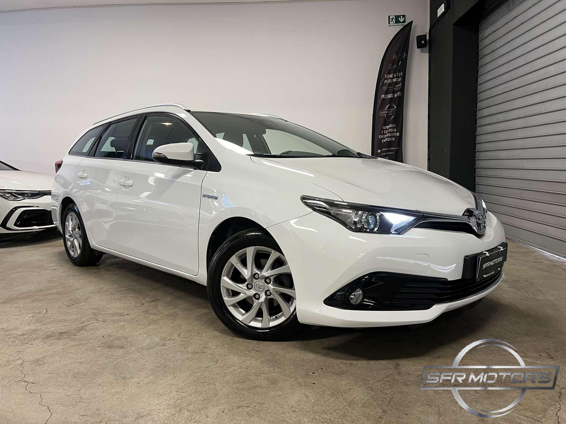 Toyota Auris  Hybrid 1.8 99cv