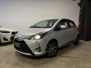 Toyota Yaris  Active Hybrid 1.5 73cv