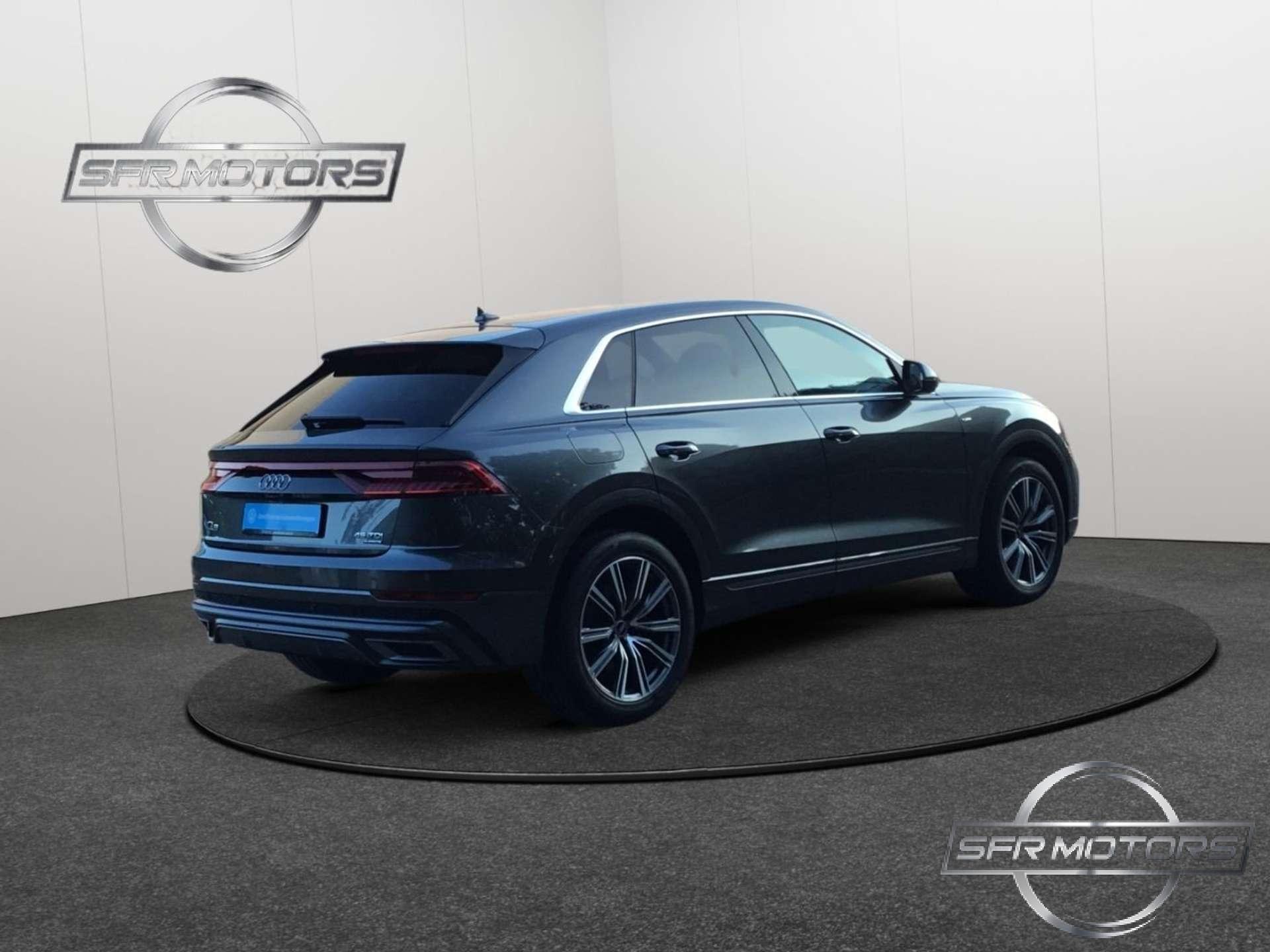 Audi Q8  45 3.0 tdi mhev S-LINE quattro tiptronic