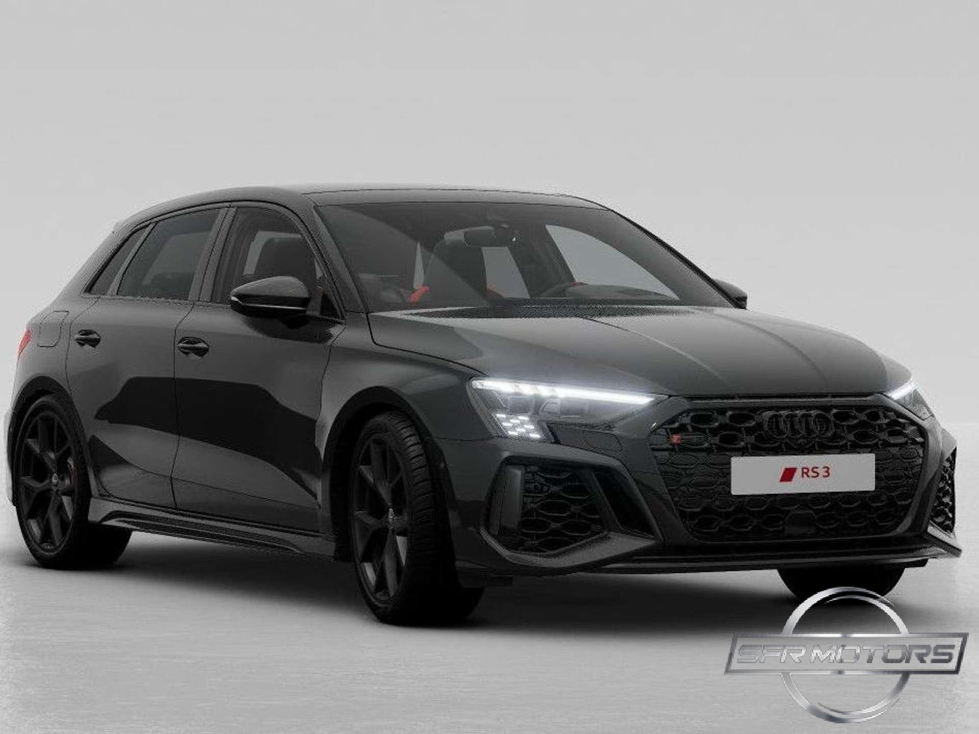 Audi RS3  Sportback 2.5tfsiquattro s-tronic TETTO/B&O7MATRIX