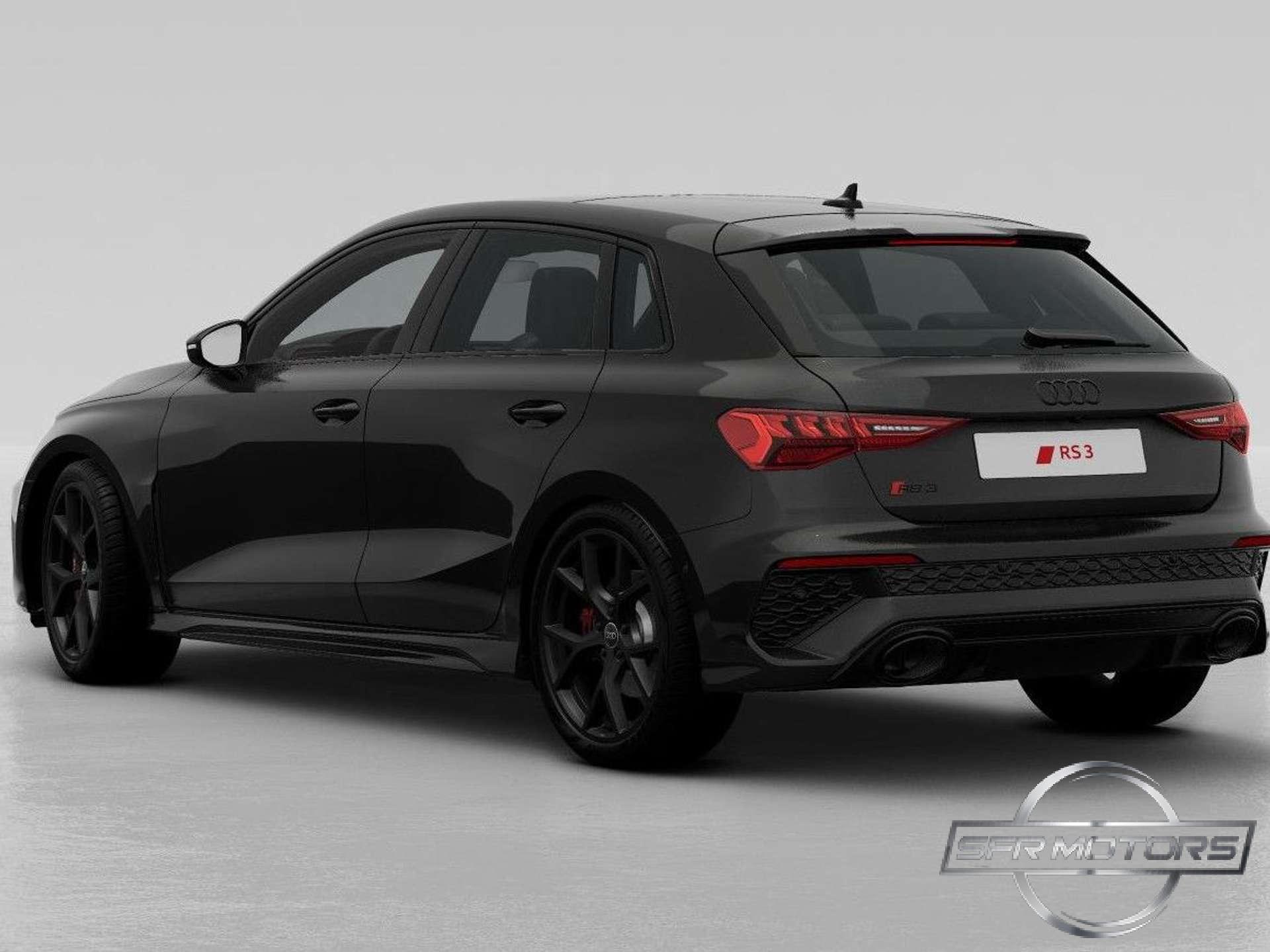 Audi RS3  Sportback 2.5tfsiquattro s-tronic TETTO/B&O7MATRIX