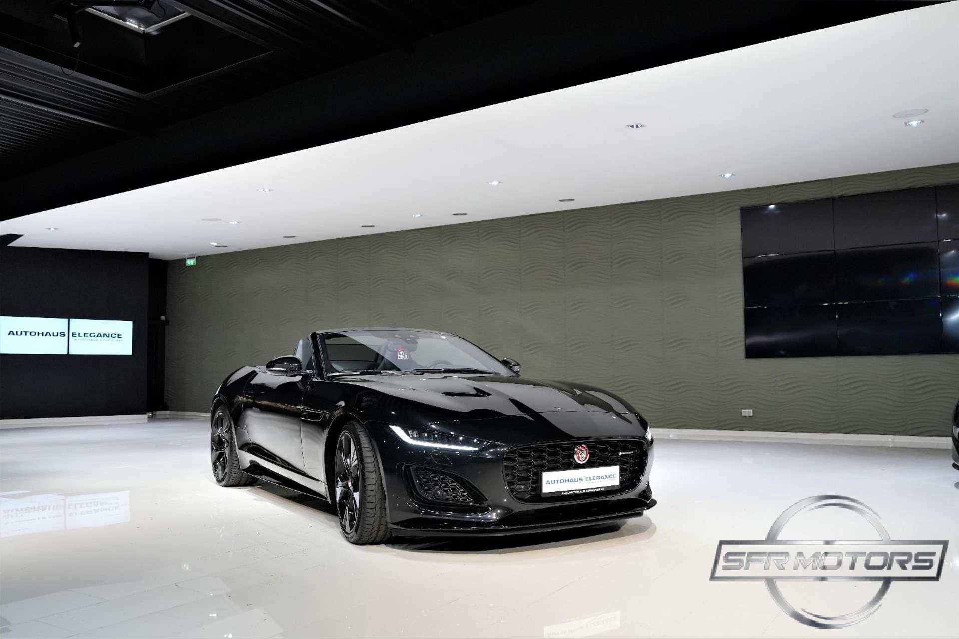 Jaguar F-Type  Cabrio 2.0 i4 R-Dynamic Black rwd 300cv auto