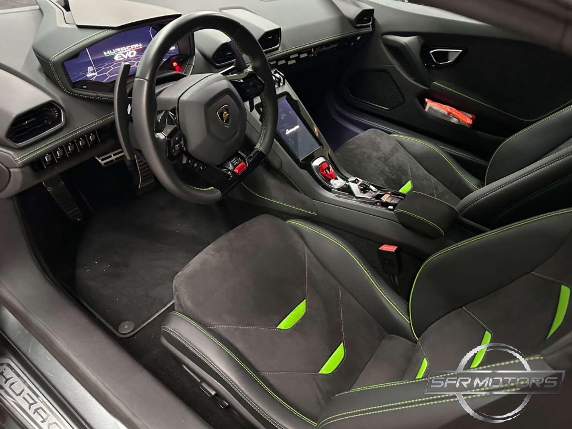 Lamborghini Huracan  Huracan Spyder 5.2 Evo 610 rwd