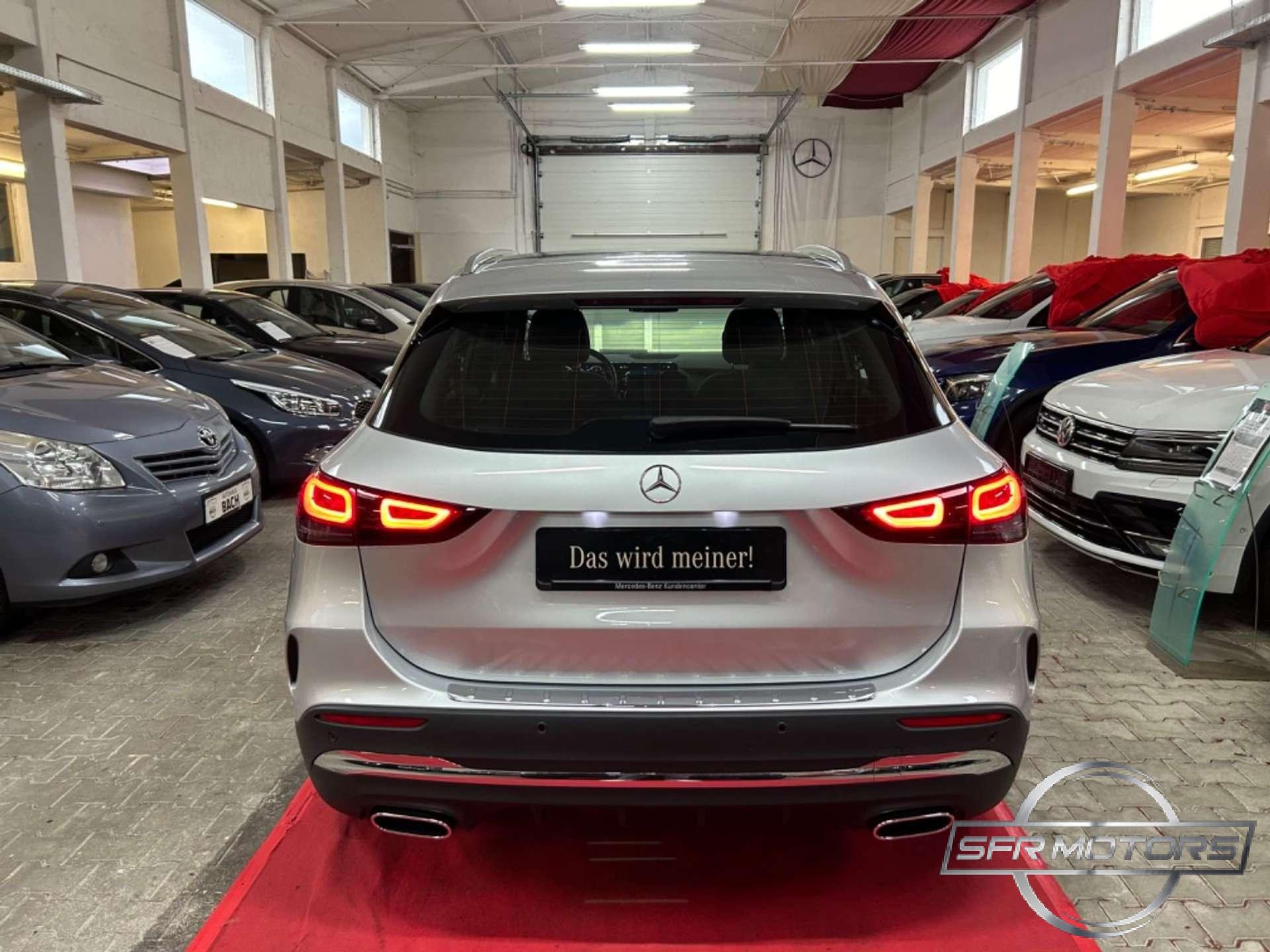 Mercedes-Benz GLA 200  Premium auto