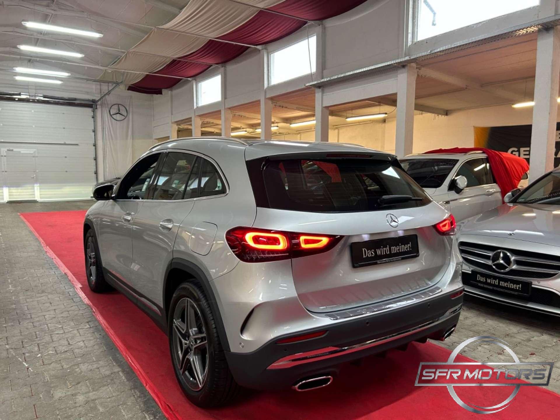 Mercedes-Benz GLA 200  Premium auto