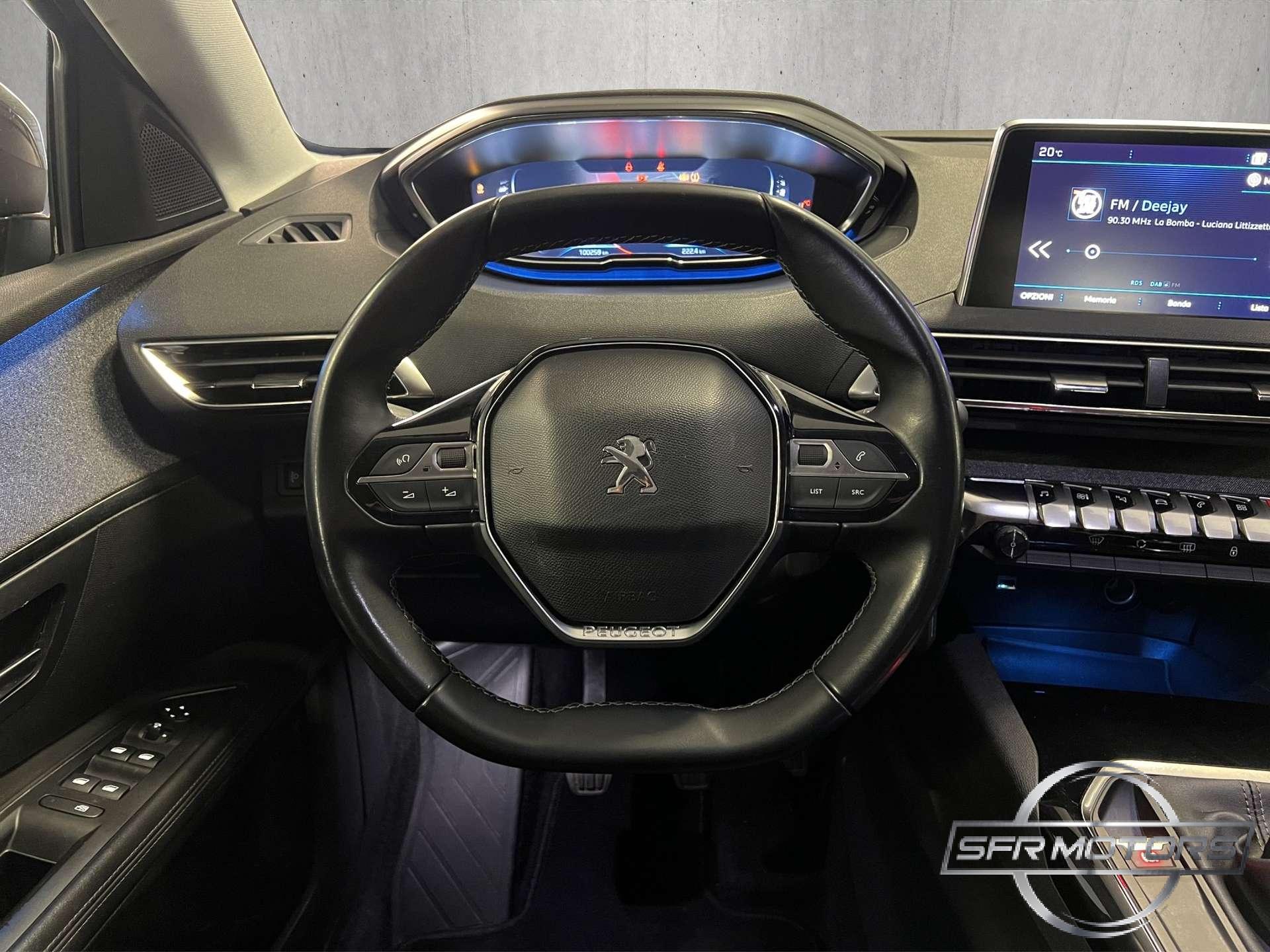 Peugeot 5008  Allure 1.5 bluehdi – IVA ESPOSTA