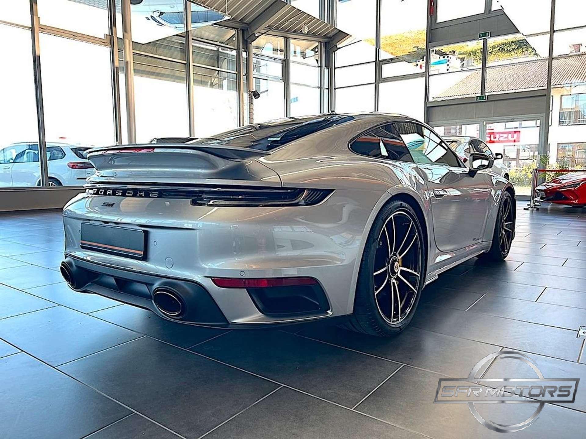 Porsche 911  Coupe 3.7 Turbo S auto TETTO/SOLLEVATORE PASM