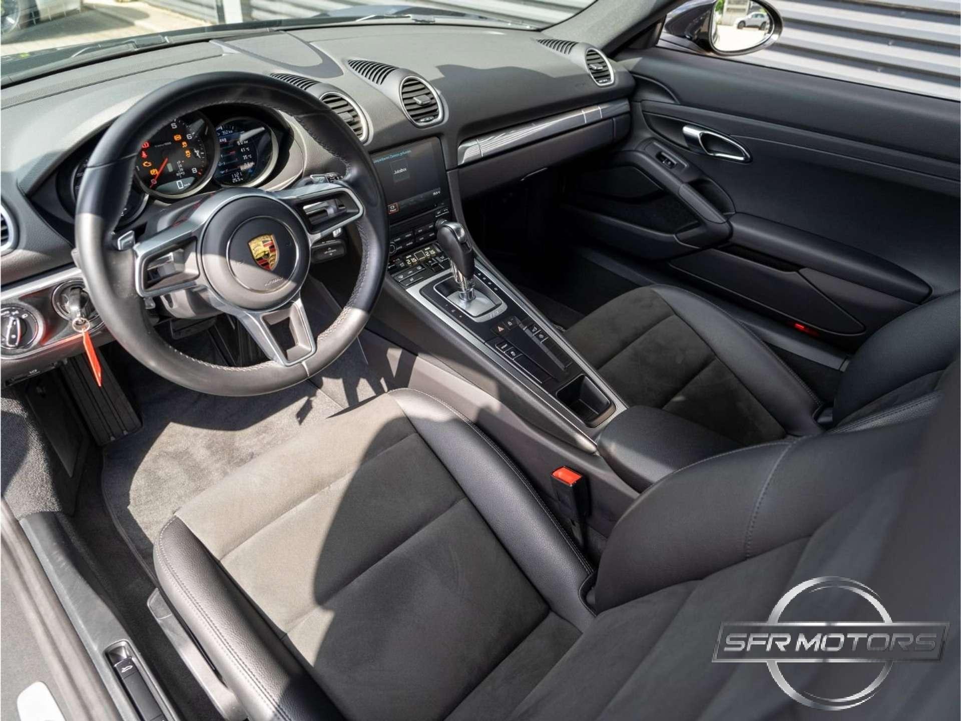 Porsche Cayman  718 2.0 300cv pdk