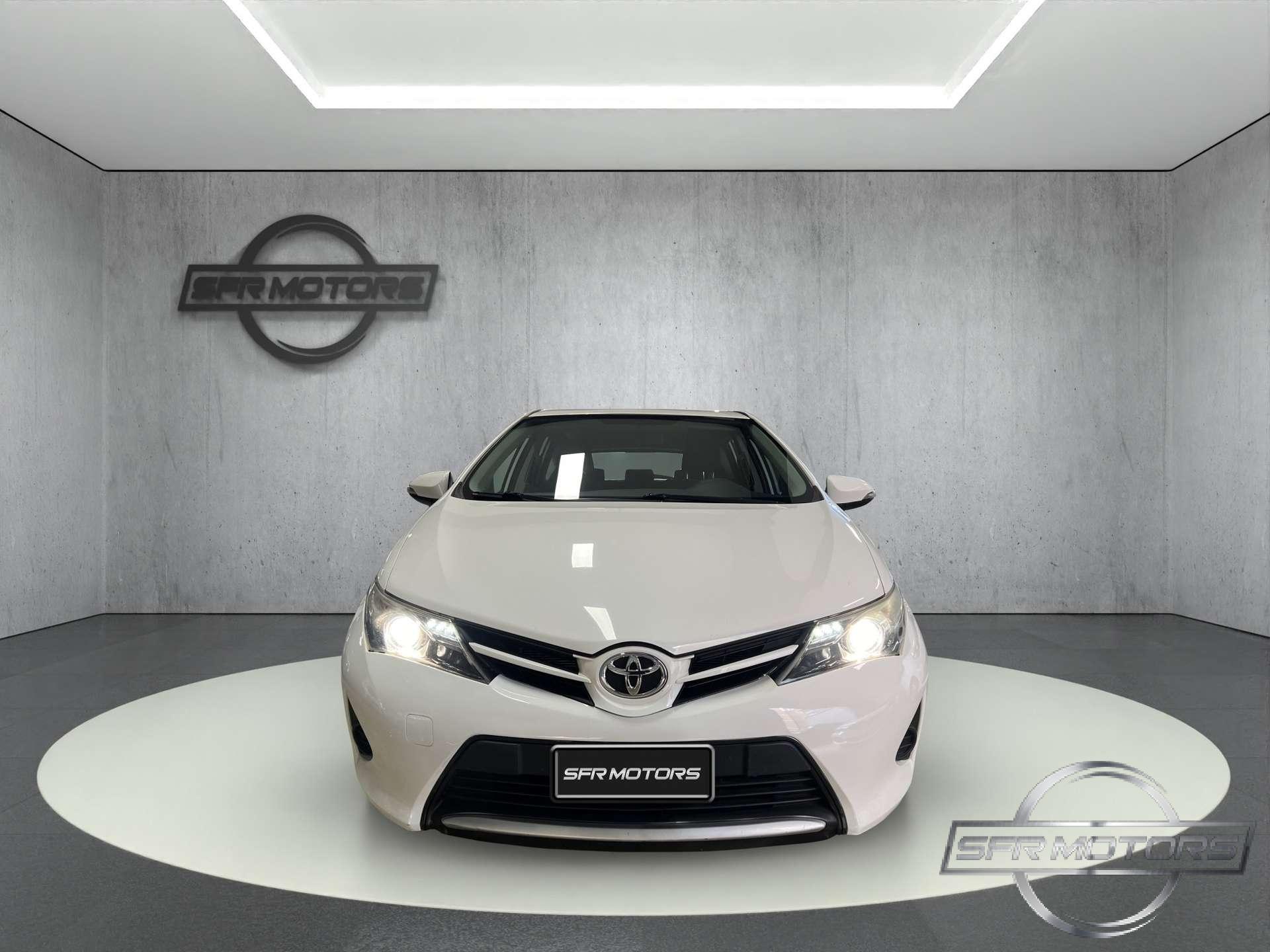 Toyota Auris  Active 5p 1.3 99cv