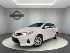 Toyota Auris  Active 5p 1.3 99cv