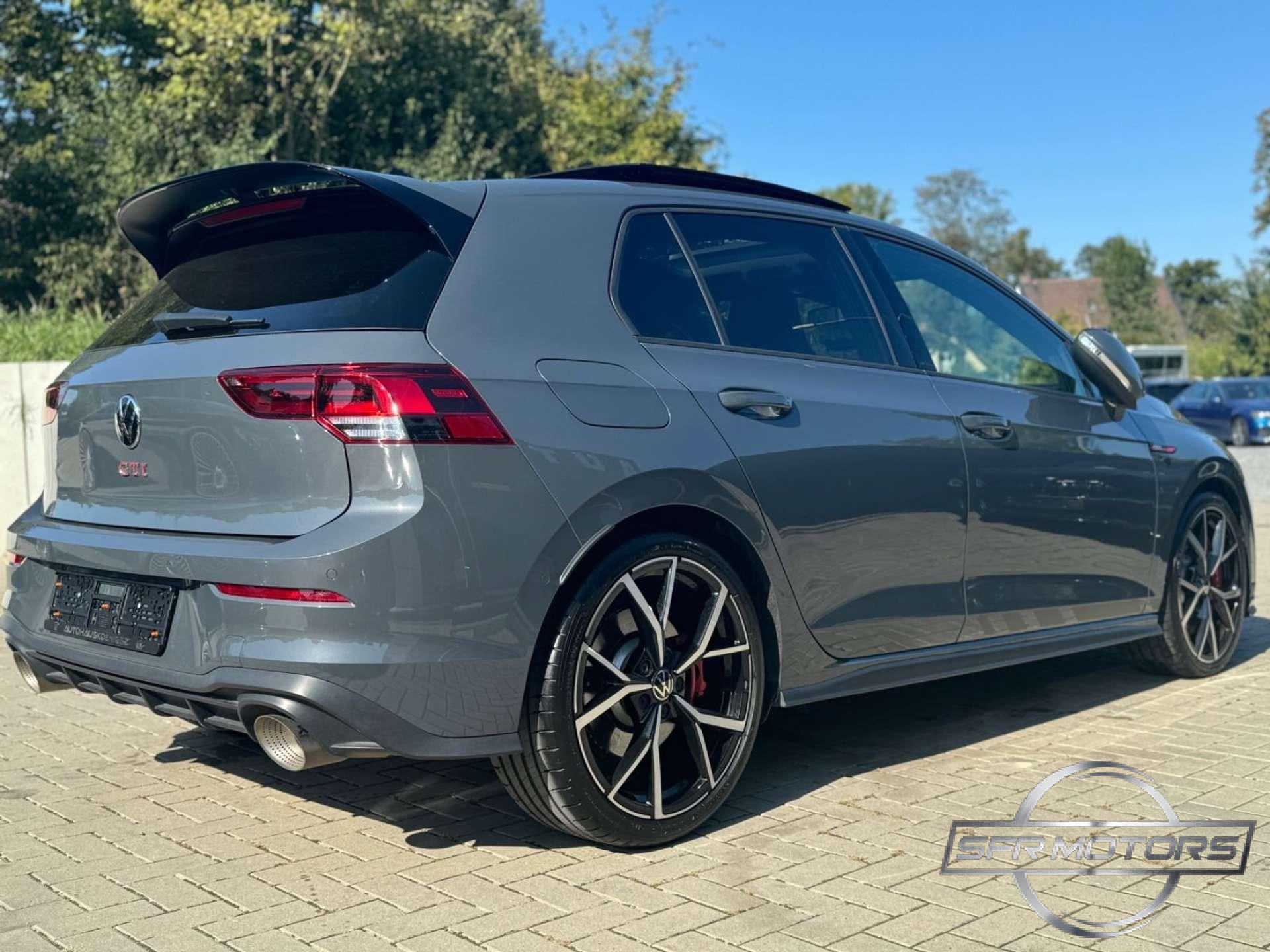 Volkswagen Golf GTI  CLUBSPORT 2.0 tsi 300cv dsg -TETTO/AKRAPOVIC