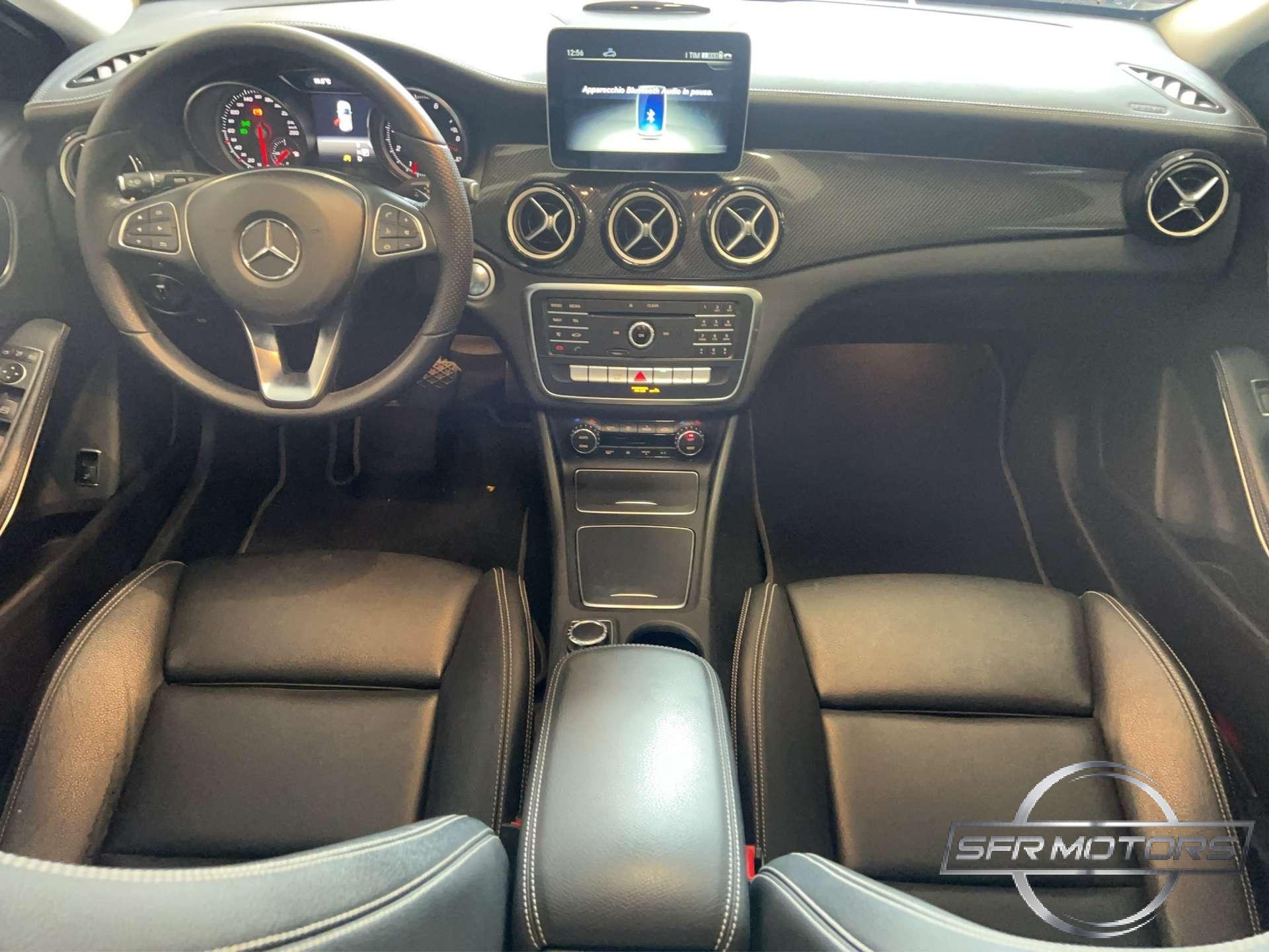 Mercedes-Benz GLA 200  Edition one 1.6 156cv – TETTO APRIBILE