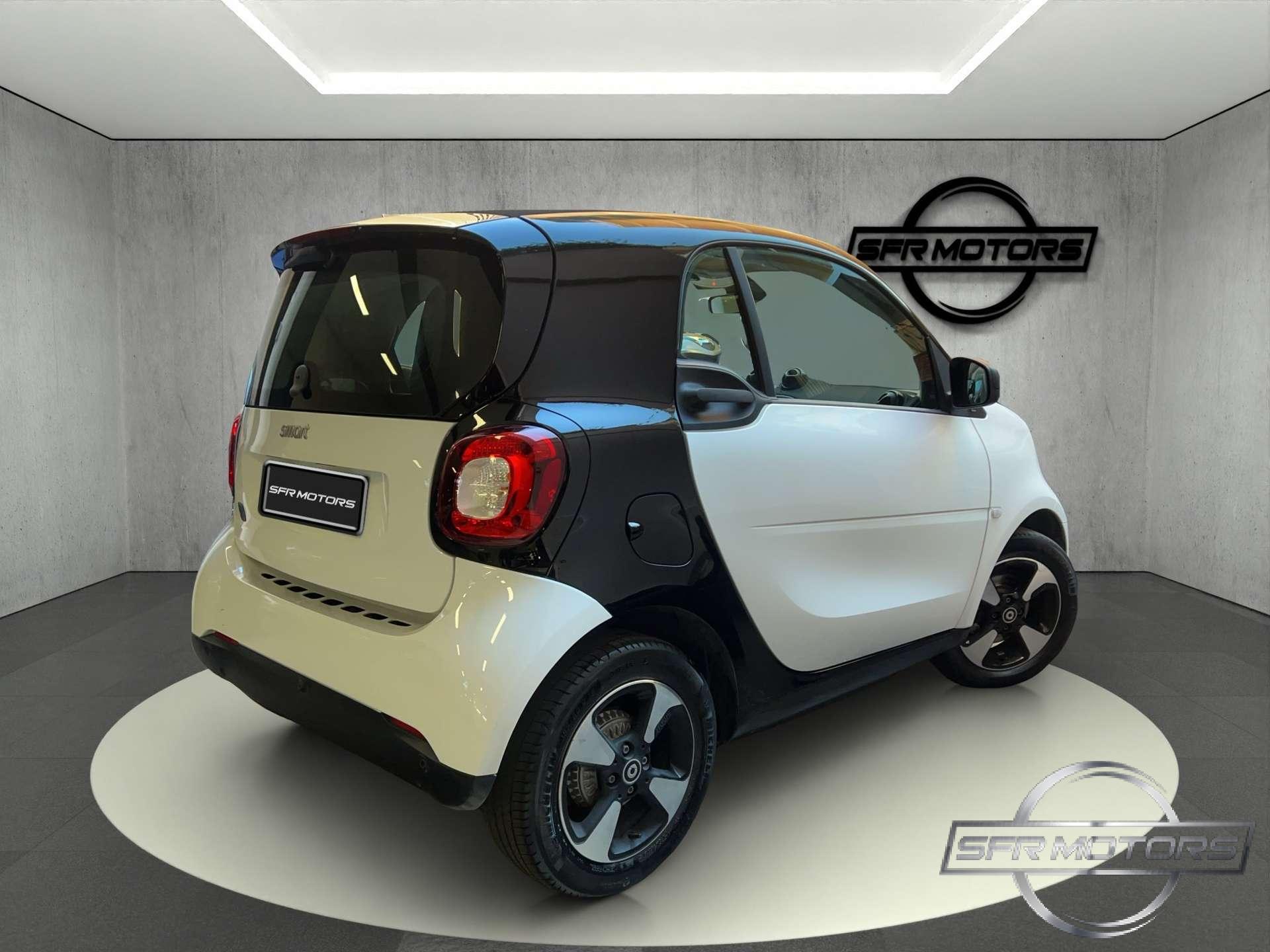 smart forTwo  EQ Passion 41kw – IVA ESPOSTA/BRACCIOLO