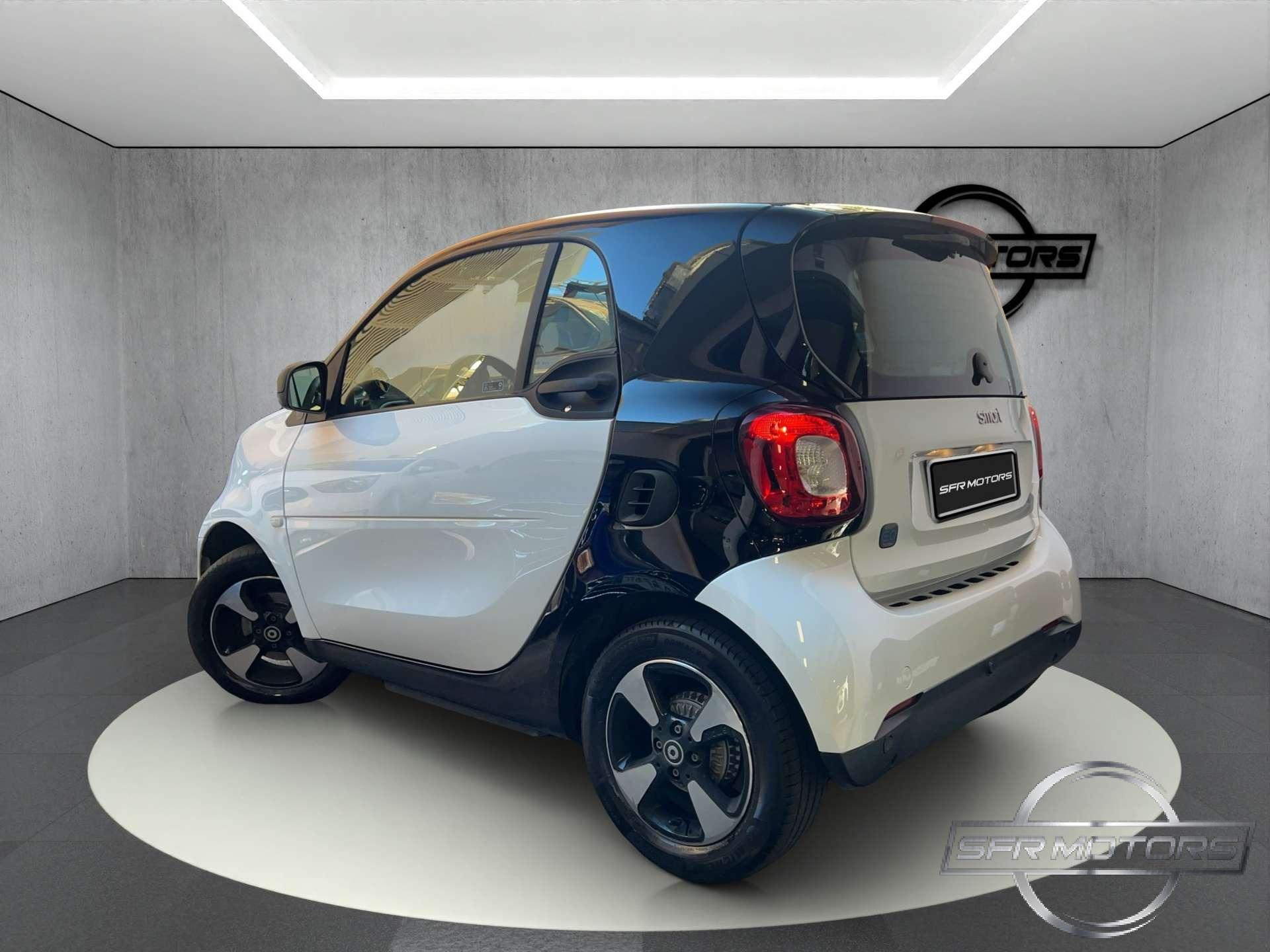 smart forTwo  EQ Passion 41kw – IVA ESPOSTA/BRACCIOLO