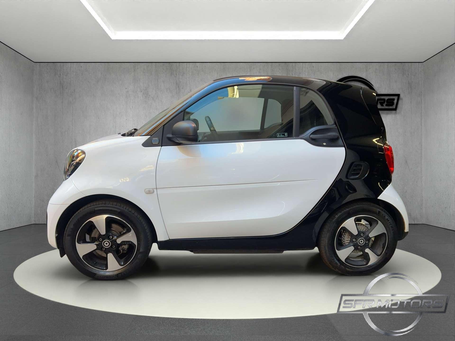 smart forTwo  EQ Passion 41kw – IVA ESPOSTA/BRACCIOLO