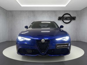 Alfa Romeo Giulia  Veloce Q4 2.0 280cv – SED.ELETTR/PALETTE/DNA