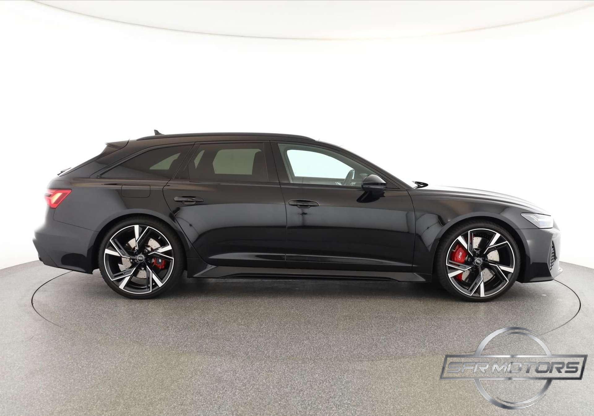 Audi RS6  Avant 4.0 mhev quattro Laser Tetto BangO 22″