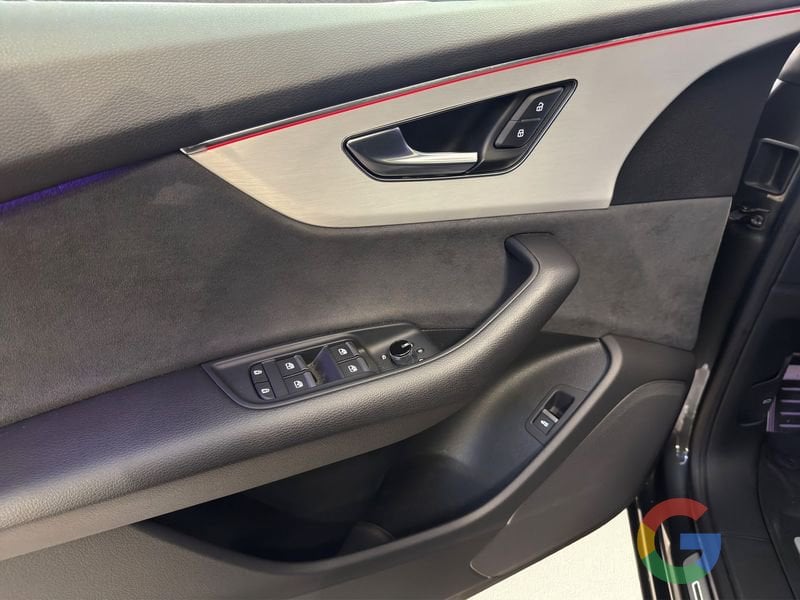 Audi Q8 S Line quattro 55 TFSI 3.0 340cv – PROMO/IVA ESP.