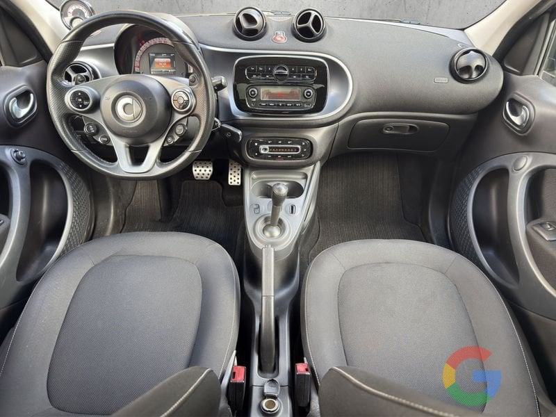 smart forfour Superpassion turbo – PROMO