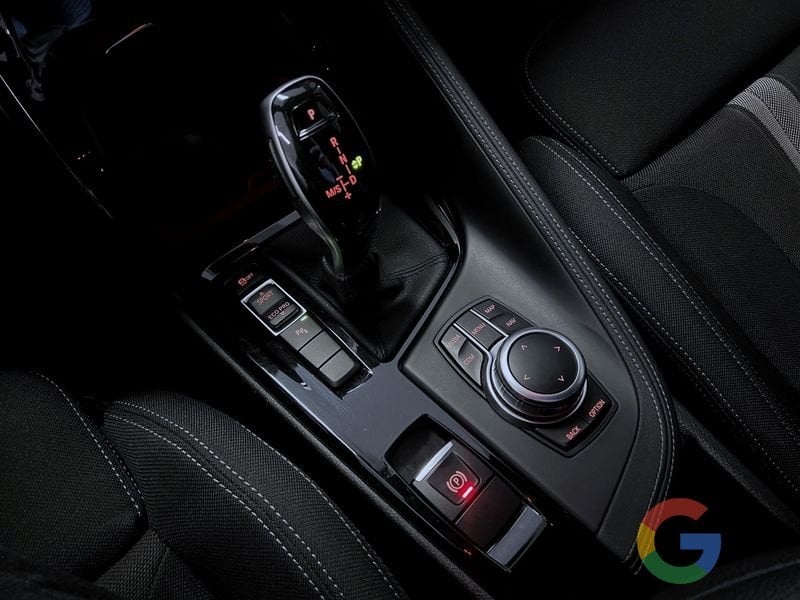 BMW X2 Business sdrive20i 192cv – PROMO