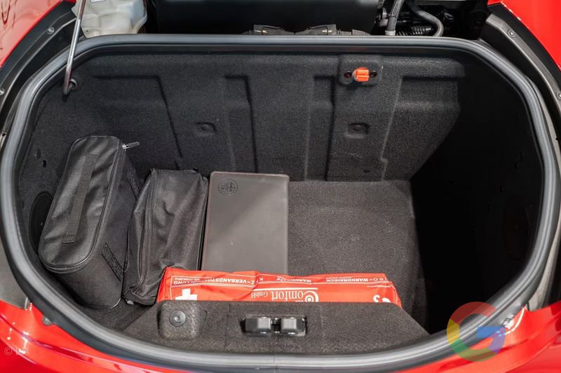 Alfa Romeo 4C 4C 1750 TBi *CARBON*ROSSO COMP.*