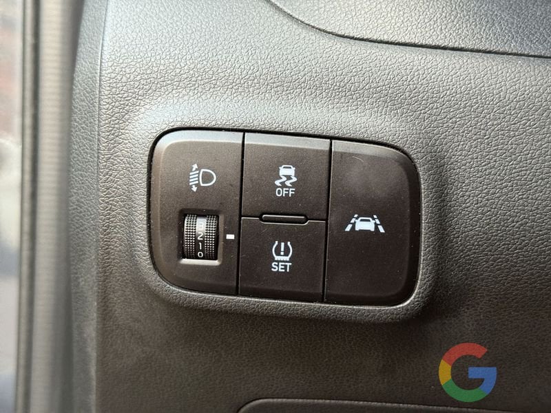 Hyundai i10 Connect 1.0 67 – PROMO/IVA ESP