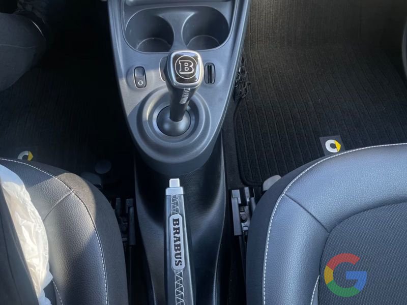 smart fortwo fortwo BRABUS 0.9 Turbo twinamic Xclusive *PROMO*
