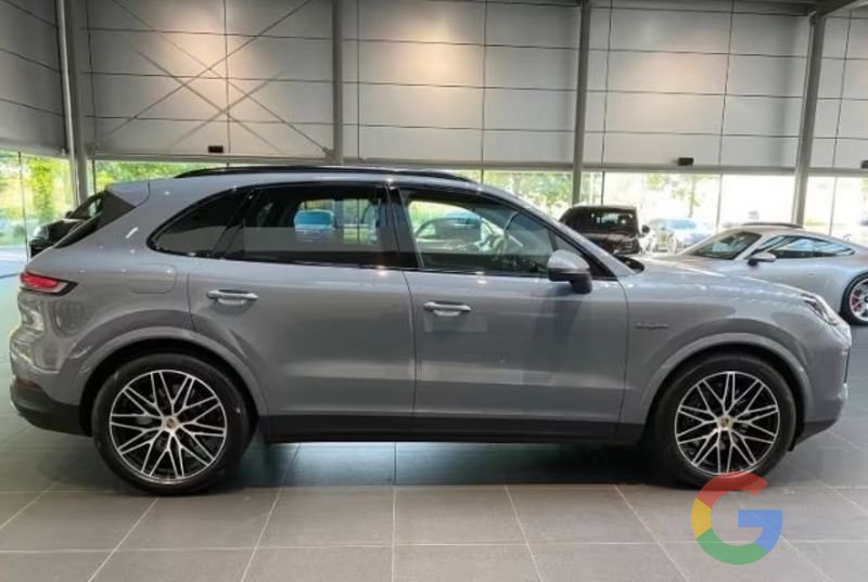 Porsche Cayenne Cayenne 3.0 V6 E-Hybrid *TETTO*21*IVA ESPOSTA*