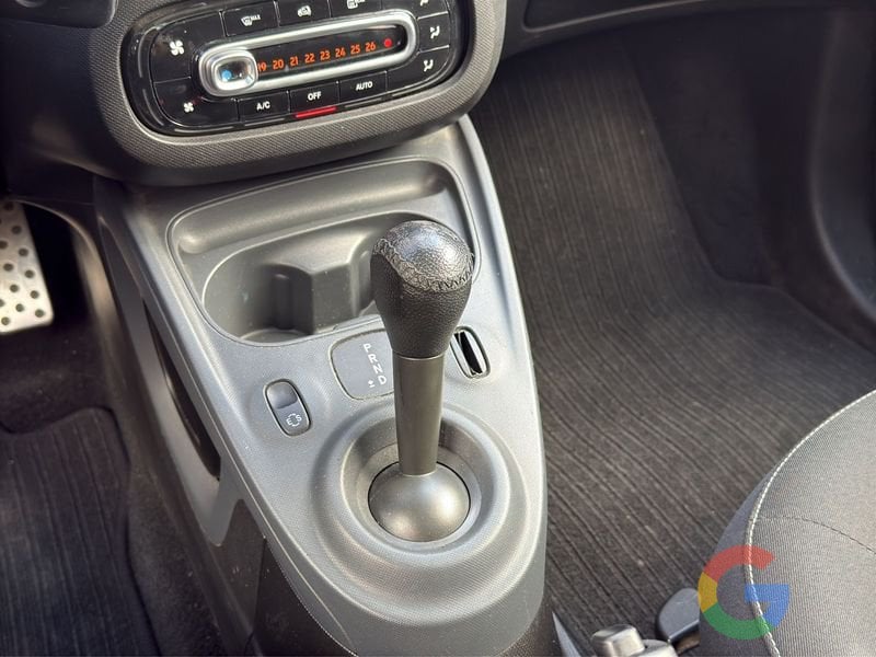 smart forfour Superpassion turbo – PROMO