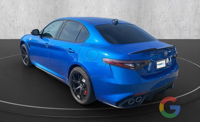 Alfa Romeo Giulia Giulia 2.9 V6 Bi-Turbo AT8 Quadrifoglio *IVA ESPOSTA*