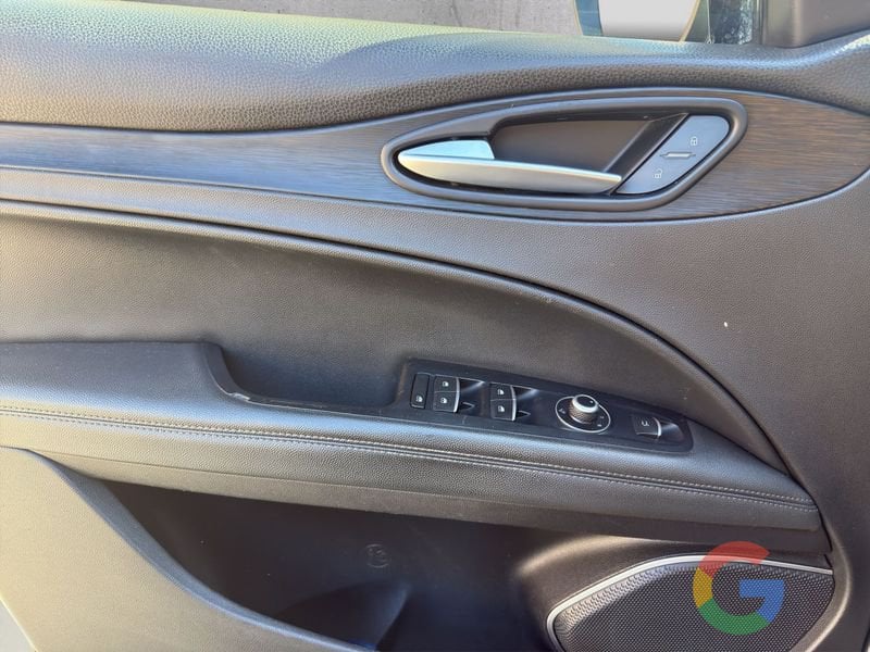 Alfa Romeo Stelvio Business 180cv – PREZZO REALE