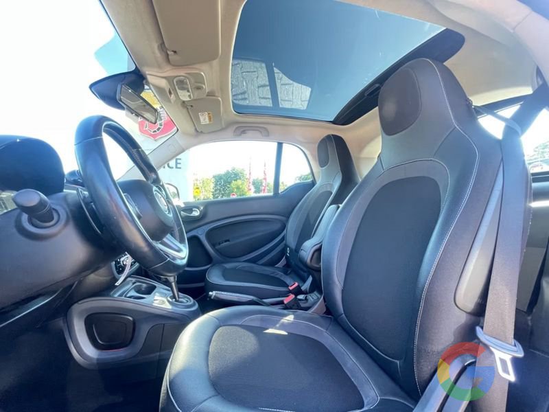 smart fortwo fortwo BRABUS 0.9 Turbo twinamic Xclusive *PROMO*