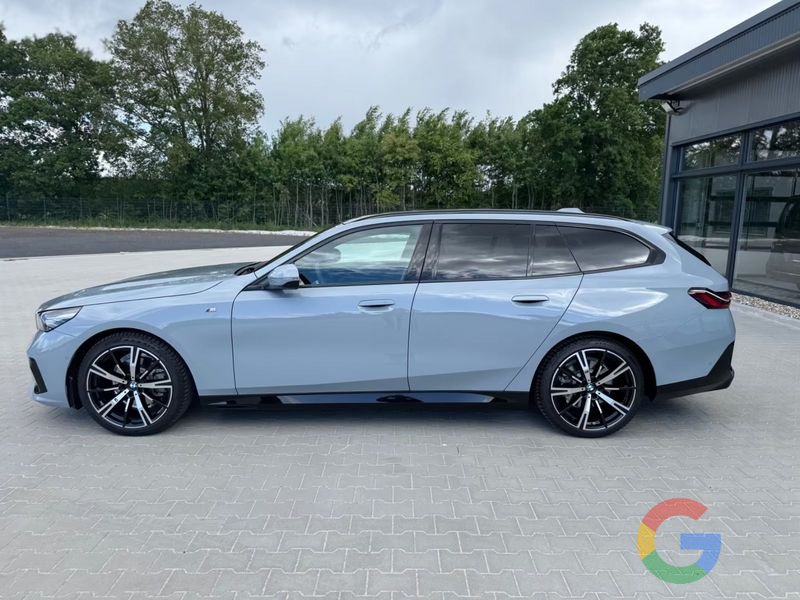 BMW Serie 5 520d 48V sDrive Touring Msport *TETTO*IVA ESPOSTA*