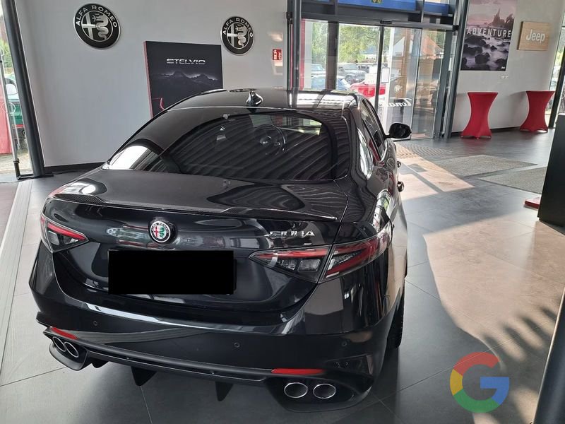 Alfa Romeo Giulia Giulia 2.9 V6 Bi-Turbo AT8 Quadrifoglio *PROMO*24 MESI DI GARANZIA*