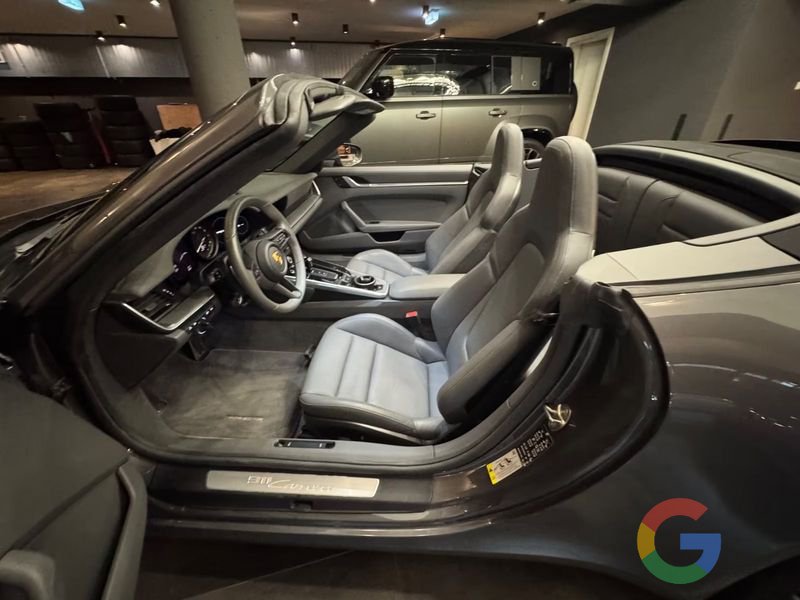 Porsche 911 911 Carrera Cabriolet *SPORT CHRONO*