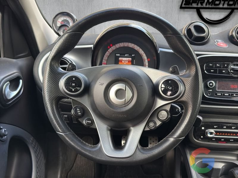 smart forfour Superpassion turbo – PROMO