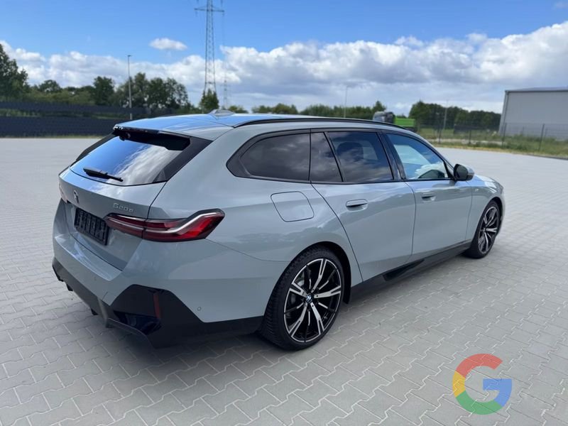 BMW Serie 5 520d 48V sDrive Touring Msport *TETTO*IVA ESPOSTA*