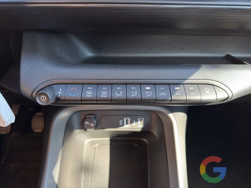 Jeep Avenger Altitude 1.2 100cv – PREZZO PROMO